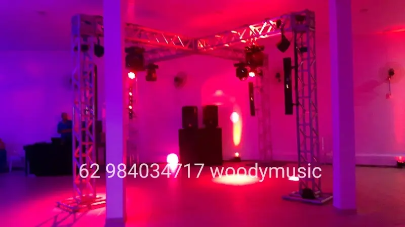 Woody Music Som Profissional - Anunciante do Grude.digital