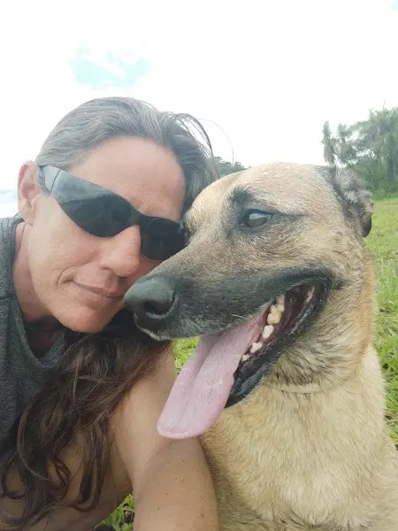 Carina Paes Leme, Adestramento de Cães. - Anunciante do Grude.digital