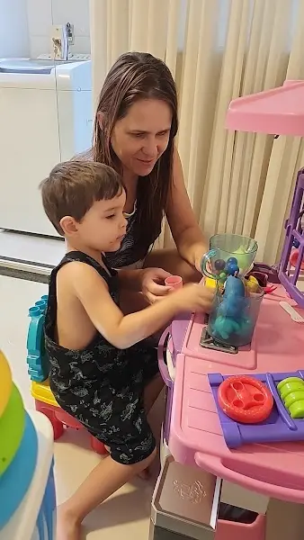 Babá Tia Marta- Babysitting - Anunciante do Grude.digital