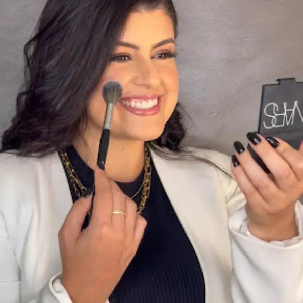 Estúdio Vik Bitar | Maquiadora e Penteadista em Taguatinga - Anunciante do Grude.digital