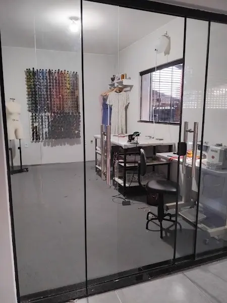 Ateliê de costura Lou Anacleto - Anunciante do Grude.digital