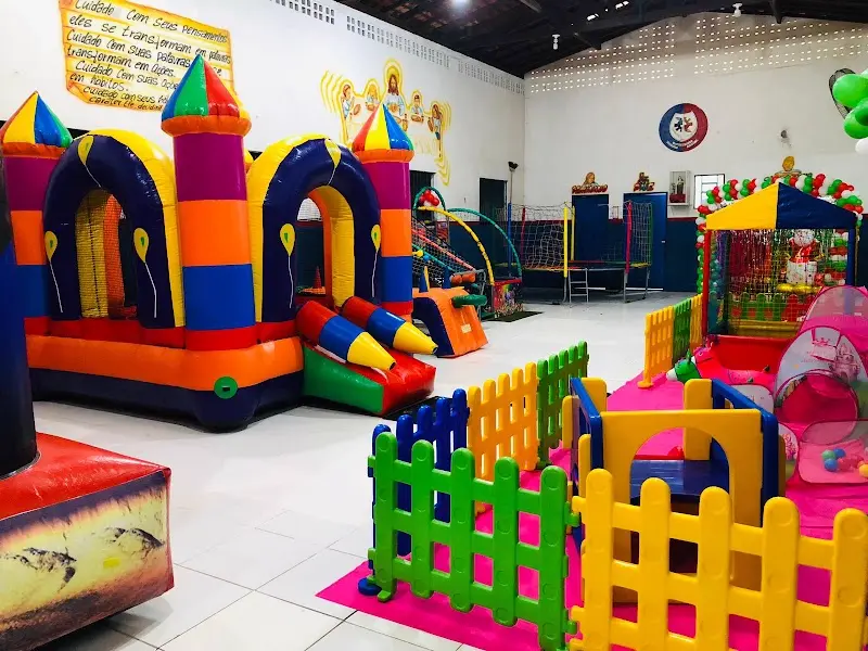 Criança Feliz Brinquedos e Diversôes - Anunciante do Grude.digital